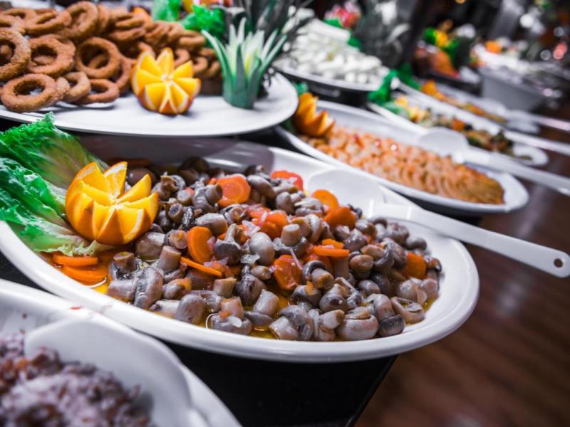 Karinna Hotel Convention Center & Spa