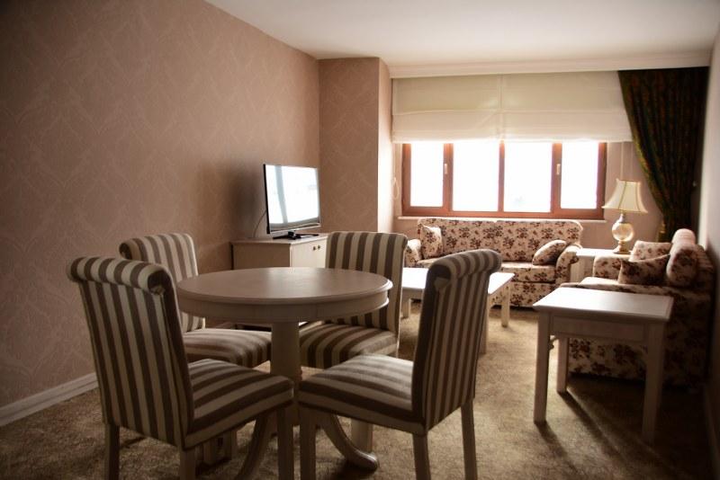 Karinna Hotel Convention Center & Spa