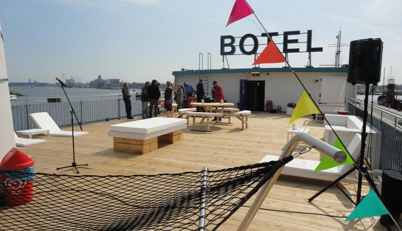 Botel