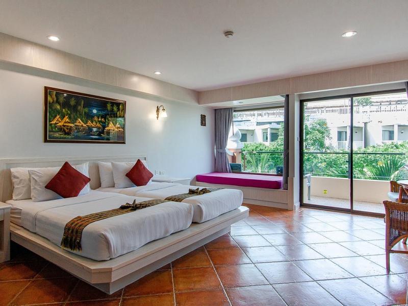 Karon Sea Sands Resort