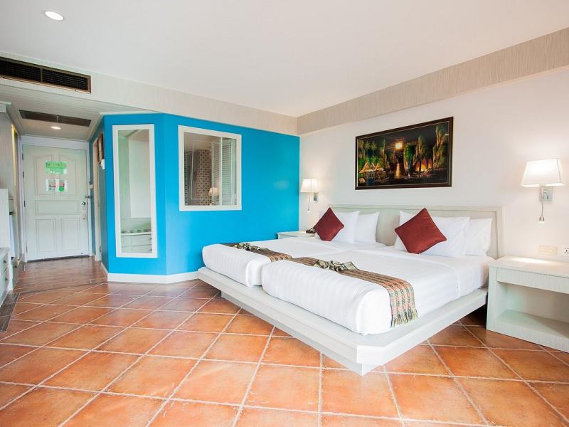 Karon Sea Sands Resort