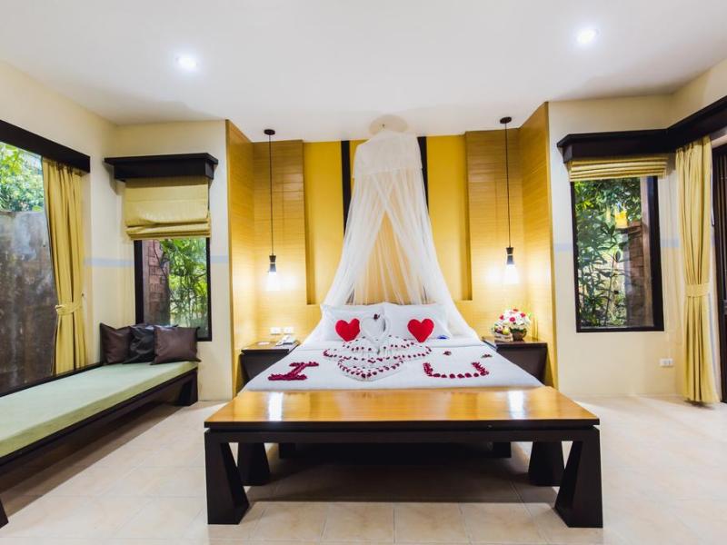 Karon Whale Resort Phuket