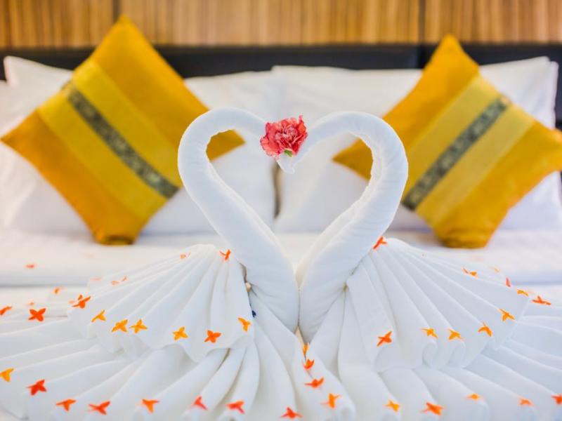 Karon Whale Resort Phuket