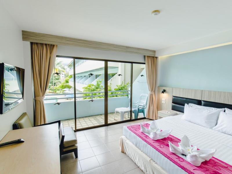Karon Whale Resort Phuket