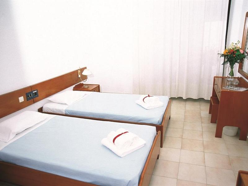 Kassandra Mare Hotel