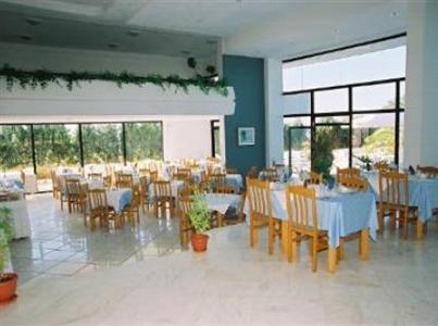 Kassandra Mare Hotel