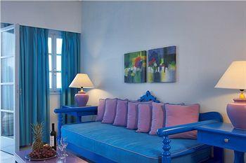 Kastelli Resort Santorini