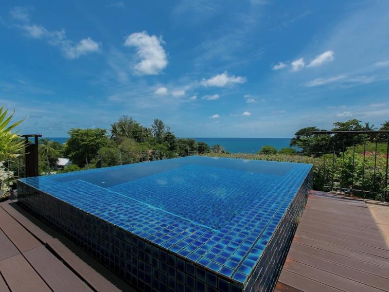 Kata Gardens Apartments