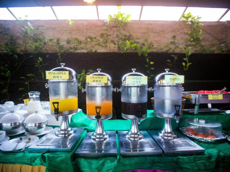 Kata Poolside Resort