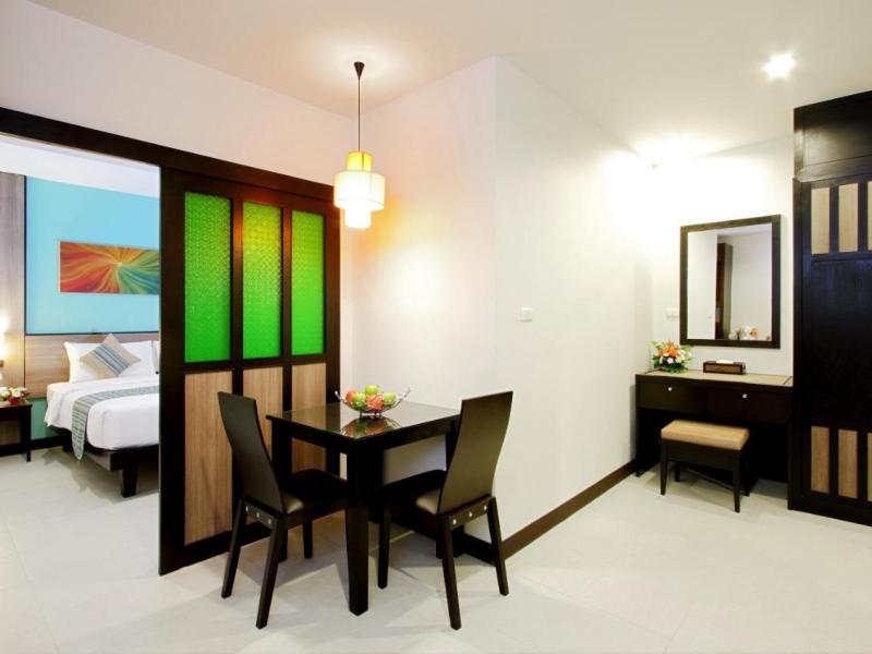 Kata Sea Breeze Resort