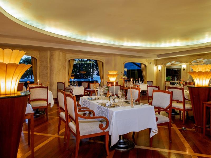 Katathani Phuket Beach Resort