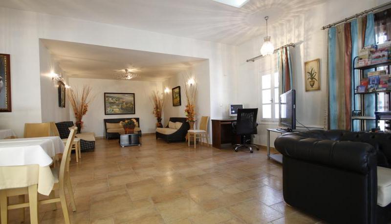 Katerina Hotel