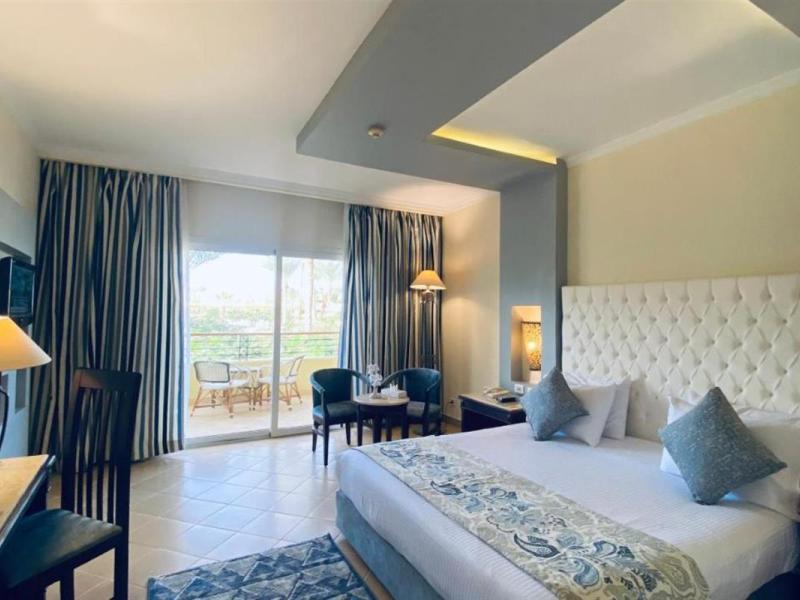 Amwaj Oyoun Resort & Casino