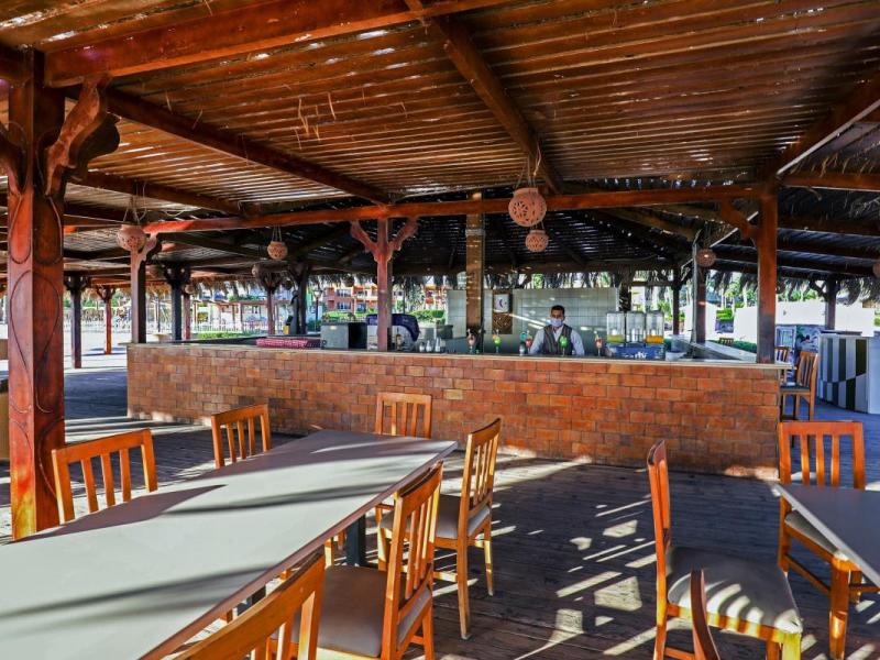 Amwaj Oyoun Resort & Casino