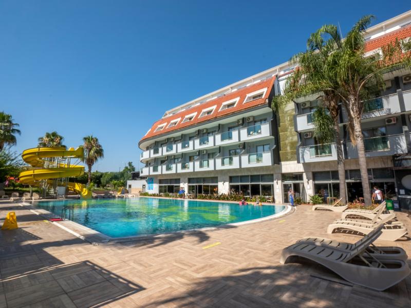 Dedeman Kemer Resort