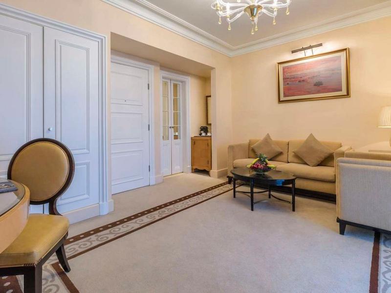 Kempinski Nile Hotel Garden City Cairo