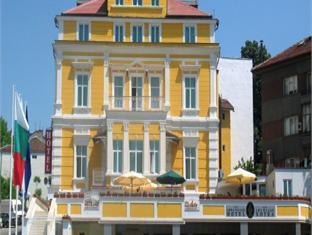 Anna Palace