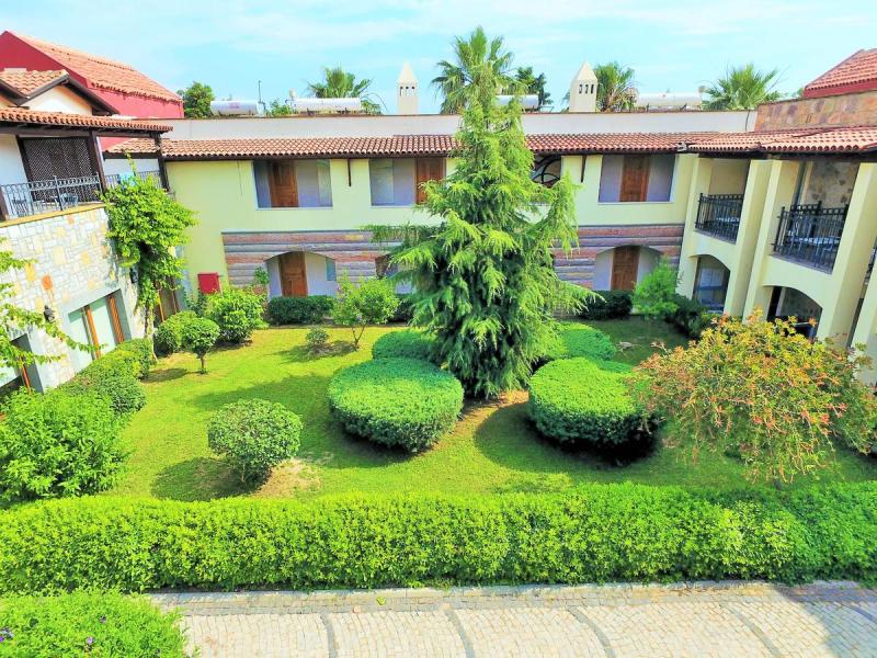 Tiana Beach Resort