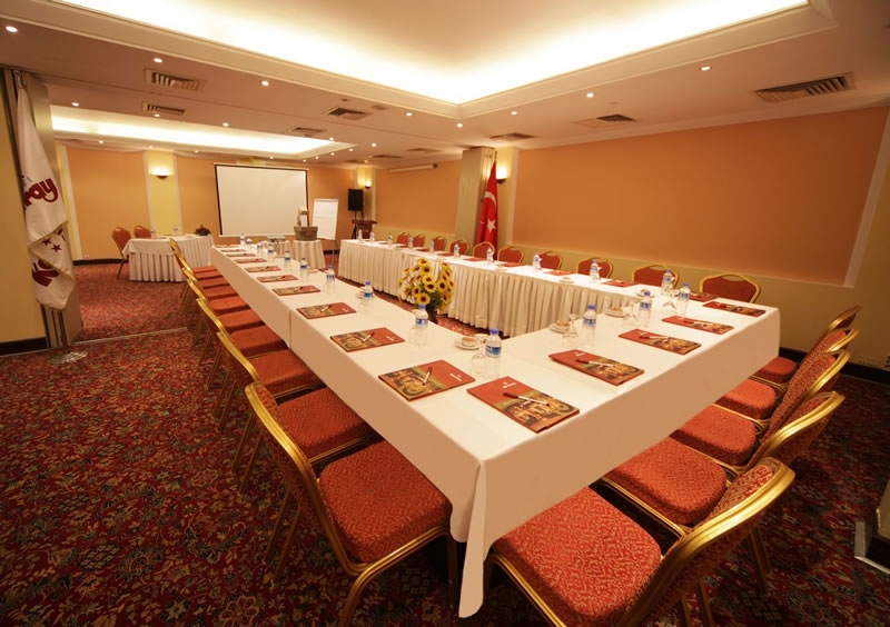 Mineo Hotel