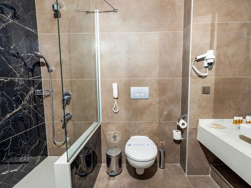 Crystal Centro Resort