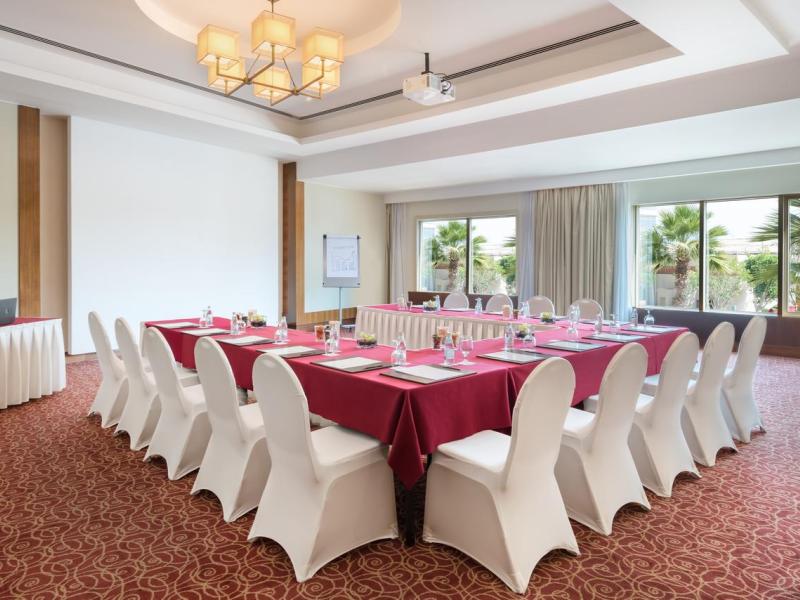 Khalidiya Palace Rayhaan by Rotana