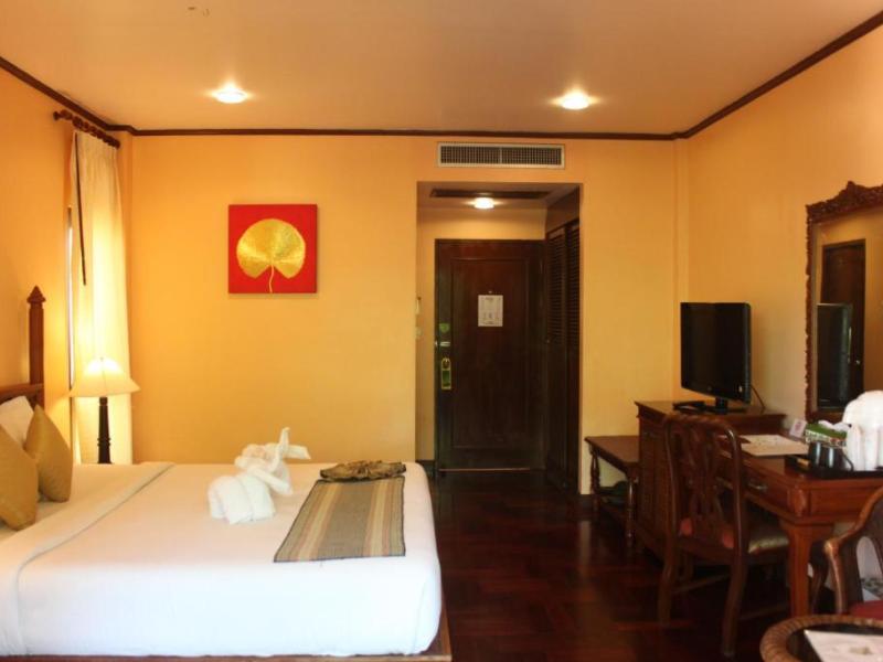 Khao Lak Palm Beach Resort