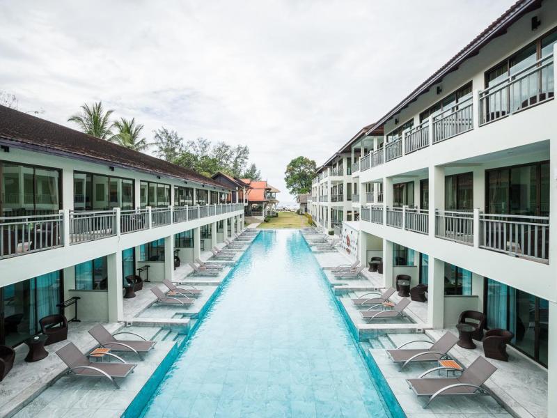 Hive Khaolak Beach Resort