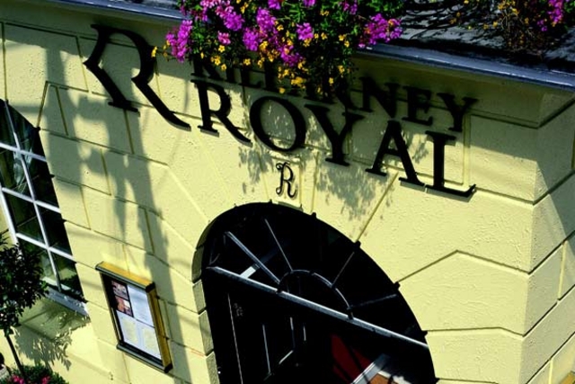 Killarney Royal