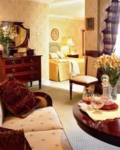 Killarney Royal