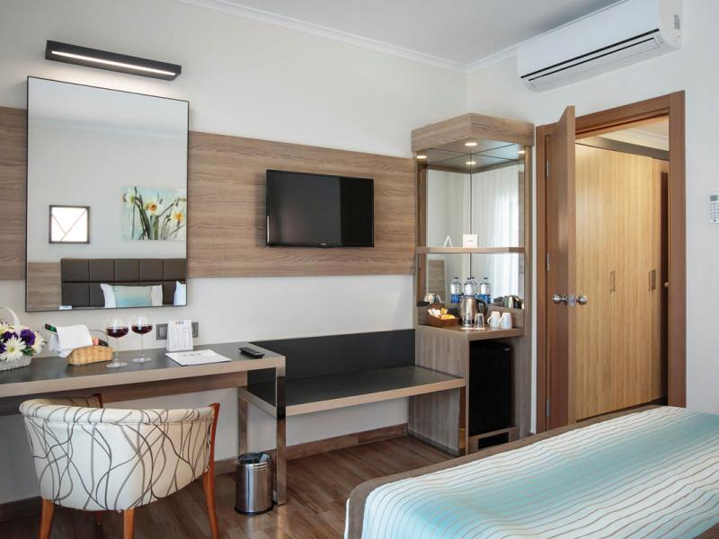 Kimeros Park Holiday Village