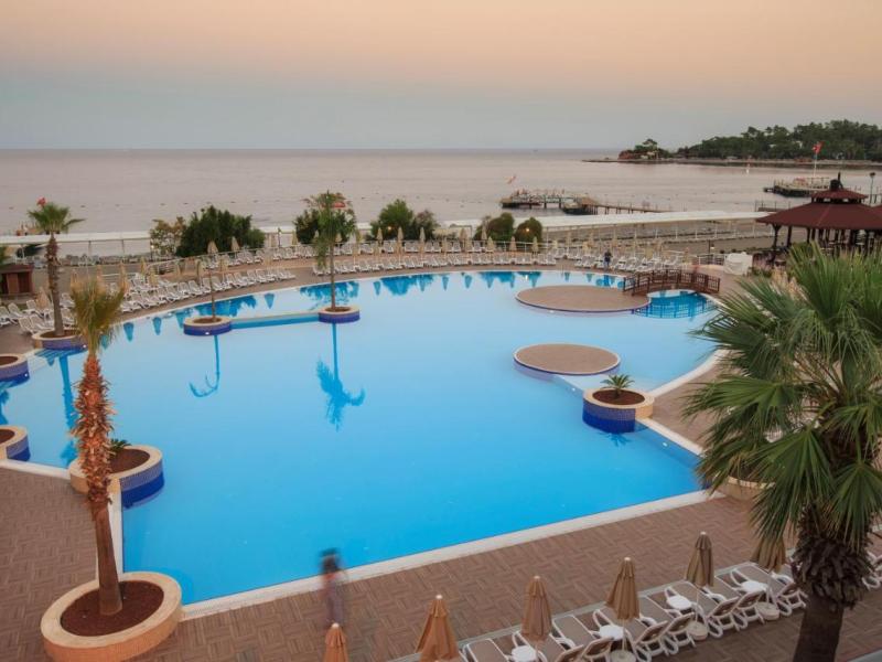 Kimeros Park Holiday Village