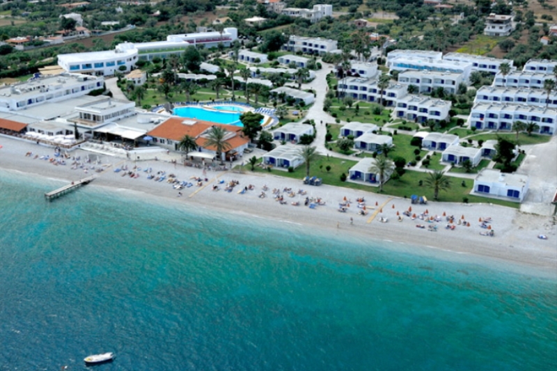Kinetta Beach Resort & Spa