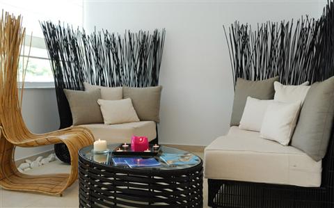 Kinetta Beach Resort & Spa