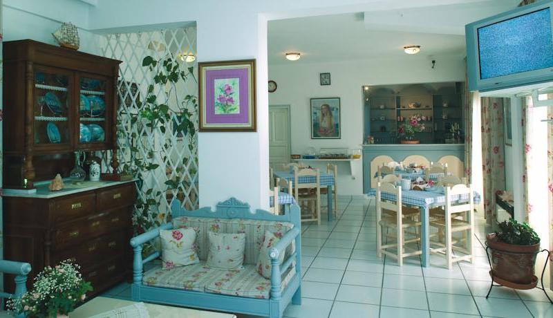 King Thiras Hotel