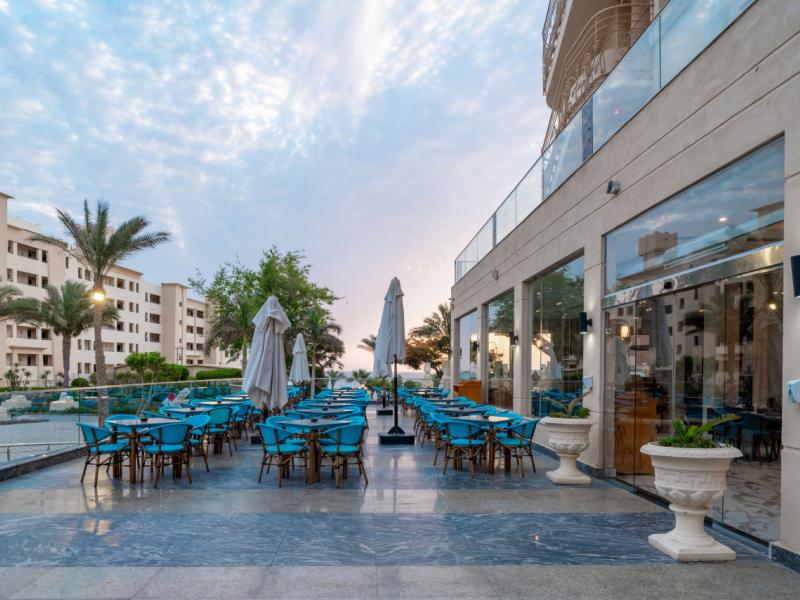 King Tut Aqua Park Beach Resort