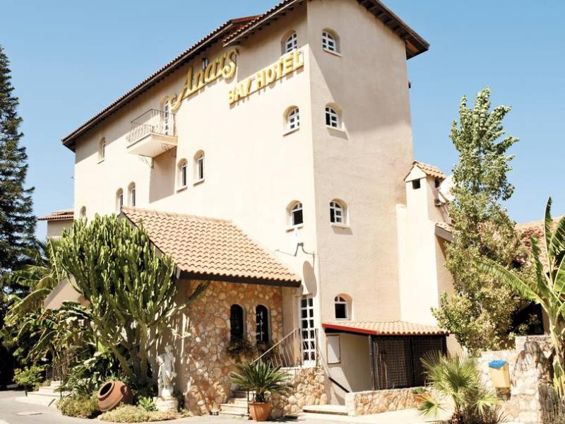 Anais Bay Hotel