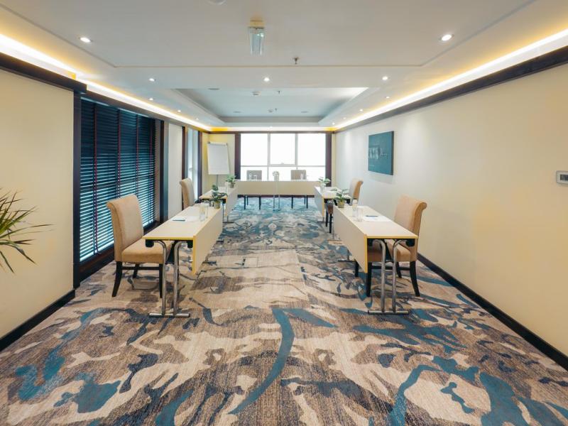 Kingsgate Hotel Abu Dhabi by Millennium