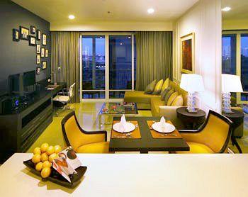 Dusit Suites Hotel Ratchadamri, Bangkok