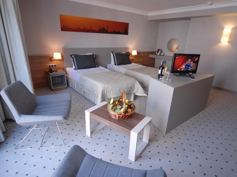 Klas Hotel