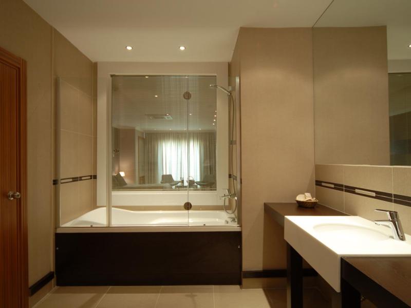 Klas Hotel