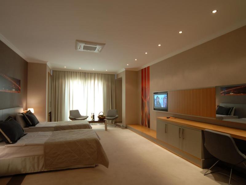 Klas Hotel