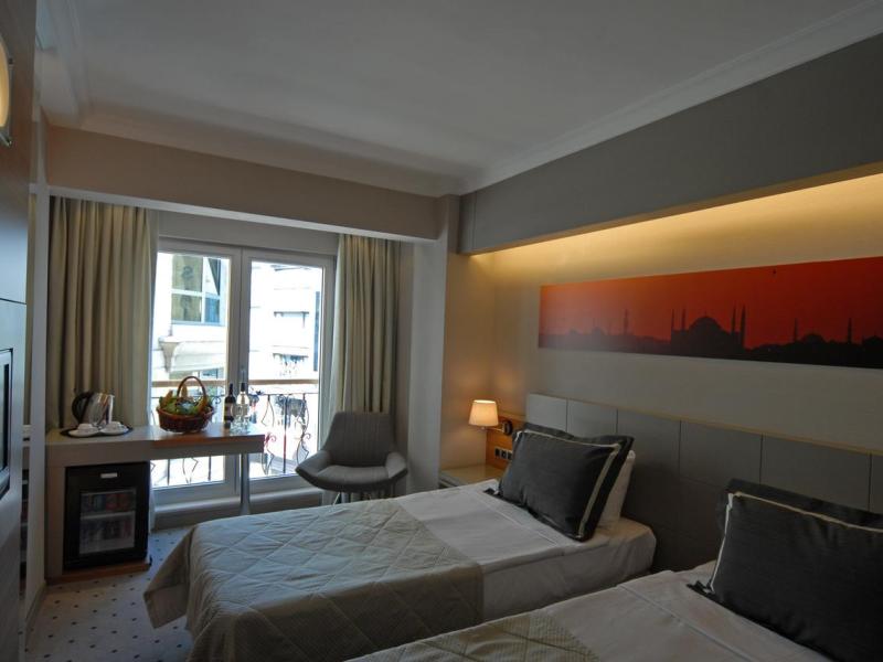 Klas Hotel