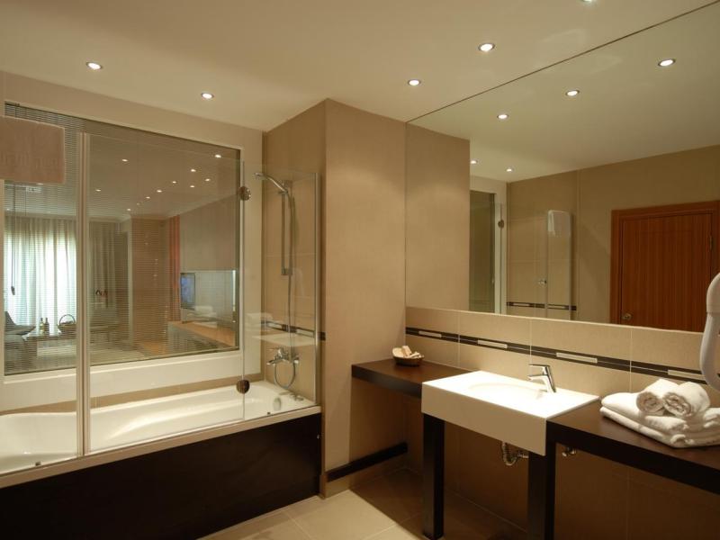 Klas Hotel