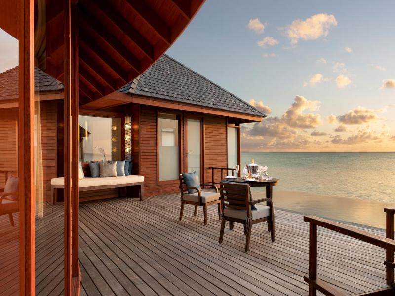 Anantara Dhigu Resort & Spa Maldives