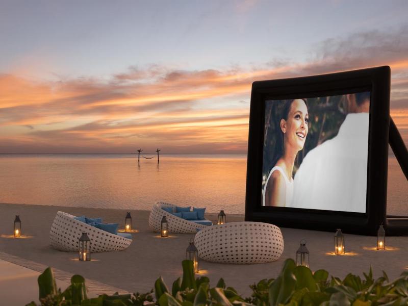 Anantara Dhigu Resort & Spa Maldives