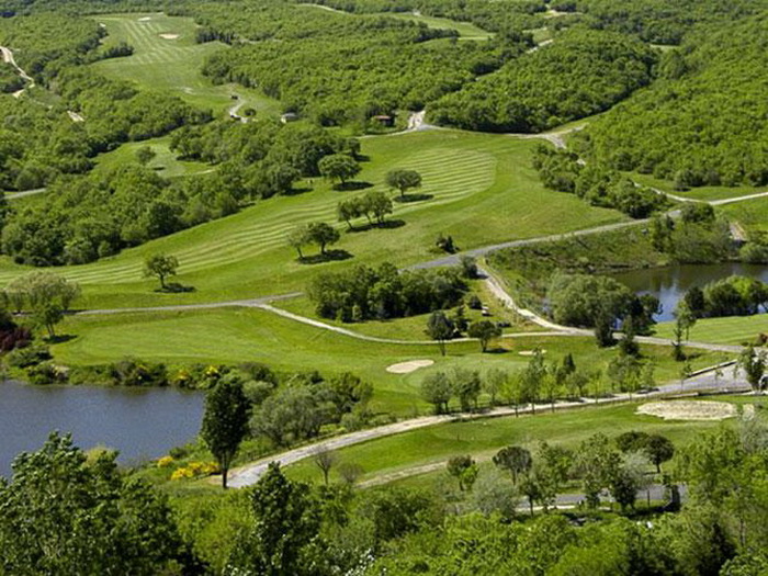 Klassis Golf & Country Club