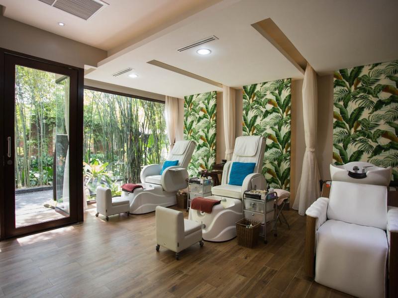 Anantara Mai Khao Phuket Villas