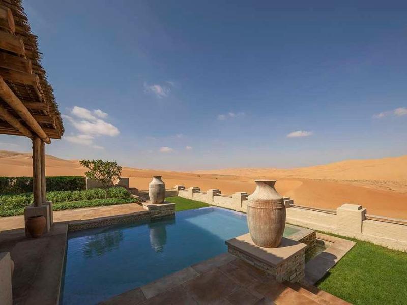 Qasr Al Sarab Desert Resort by Anantara