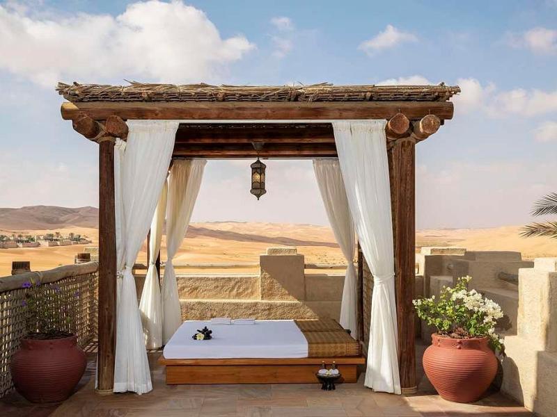 Qasr Al Sarab Desert Resort by Anantara