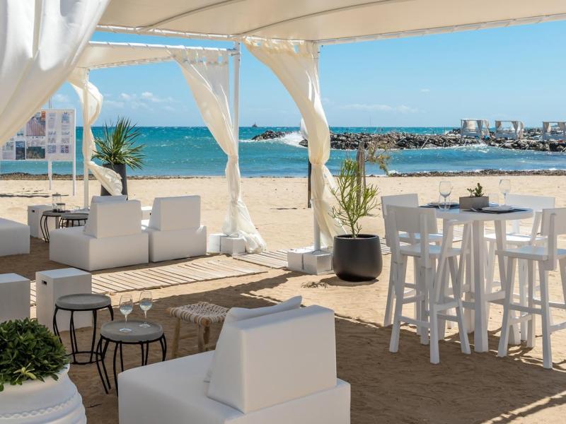 Knossos Beach Bungalows & Suites